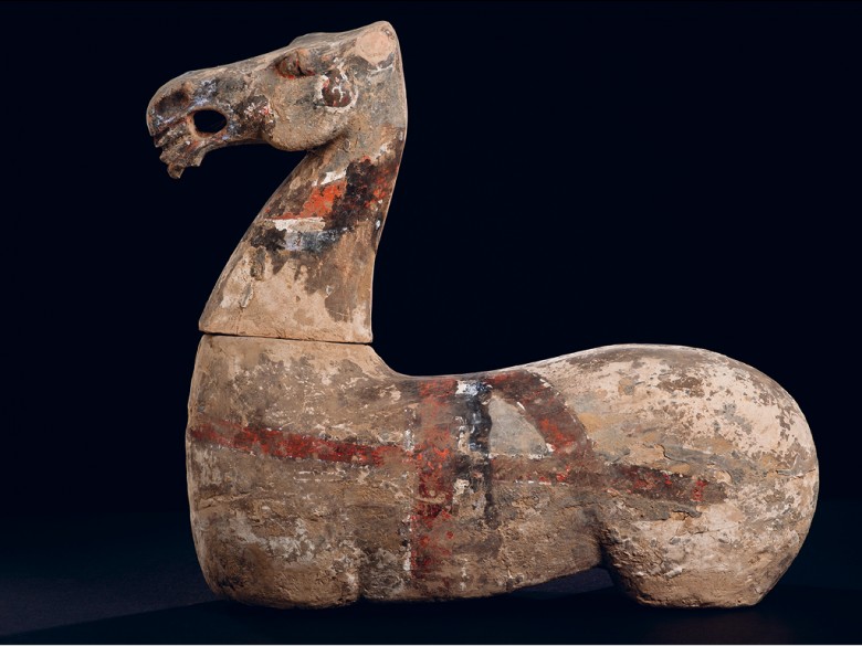 Cavalo em terracota Han