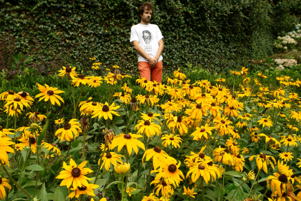 B Fachada: “a malta paga para o vir ver”