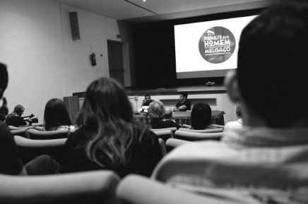 Uma fronteira em Movimento